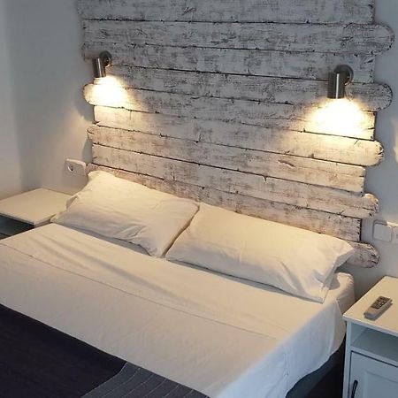 Domus Valencia Apartamentos Centro Frente A Torres De Serrano Kültér fotó