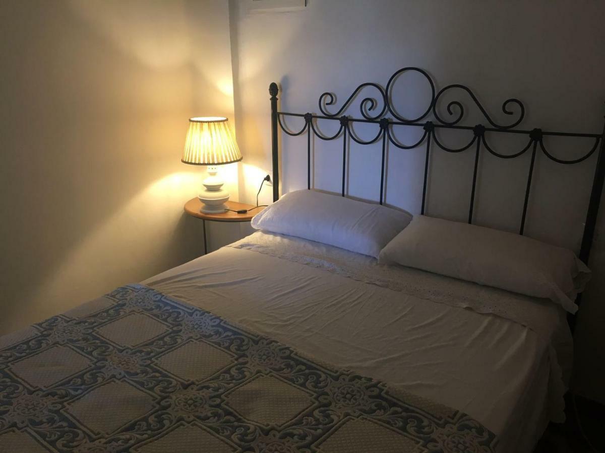 Domus Valencia Apartamentos Centro Frente A Torres De Serrano Kültér fotó